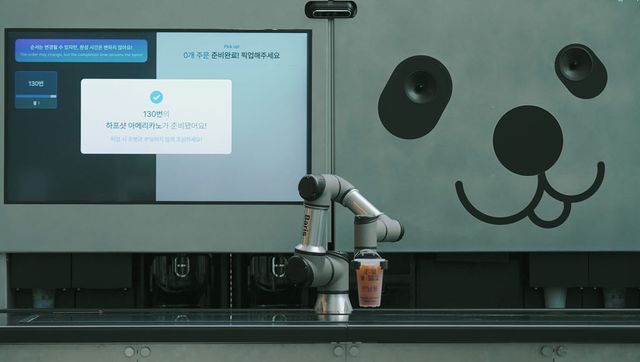 엑스와이지 로봇 바리스타 솔루션 ‘바리스브루’ (사진=엑스와이지)