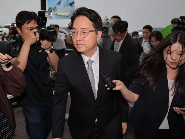 김건희 여사가 연루된 수사 무마 의혹을 받는 심우정 전 검찰총장이 지난 7월 10일 피의자 조사를 위해 경기 과천 2차 종합특검으로 출석하고 있다. (사진=연합뉴스)