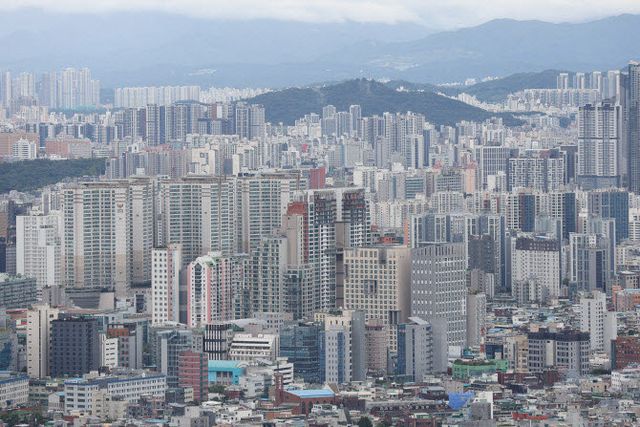 서울 남산에서 바라본 아파트. (사진=이데일리 이영훈 기자)