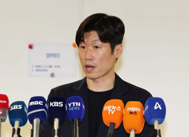 K-축구혁신위원회 회의 결과 밝히는 박지성. 사진=연합뉴스