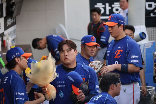 2천500탈삼진 기록한 류현진.(사진=연합뉴스)