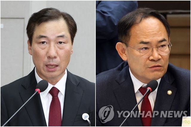 윤재순 전 대통령실 총무비서관(왼쪽)과 국민의힘 임종득 의원(사진=연합뉴스)