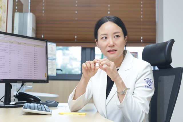 박경선 경희대병원 진단검사의학과 교수가 유전자검사에 대해 설명하고 있다. (사진= 경희대병원)