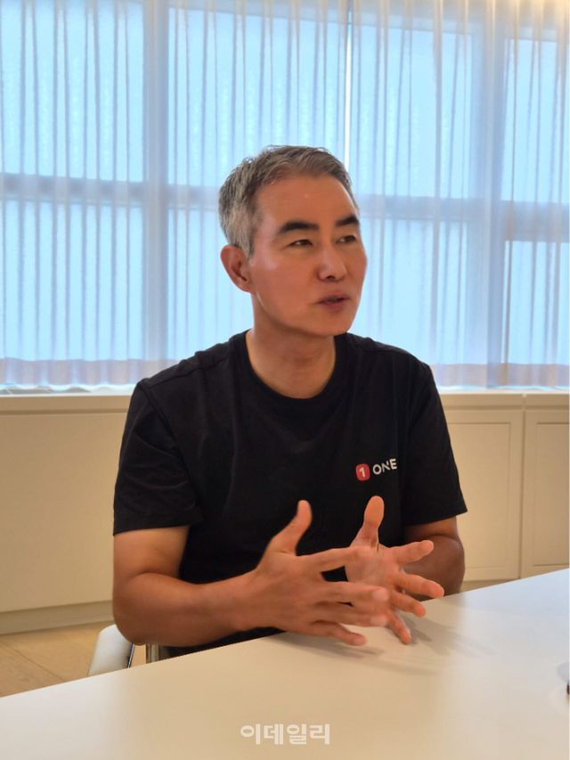 장현국 넥써쓰 대표가 지난달 30일 경기 성남시 넥써쓰 본사에서 이데일리와 인터뷰를 진행하고 있다.(사진=안유리 기자)