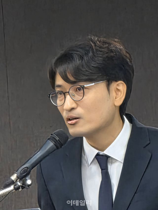 공진호 과기정통부 AI정책기획과장이 21일 서울 마포 프론트원에서 진행한 '모두의 AI' 사업설명회에서 발표를 하고 있다. (사진=한광범 기자)