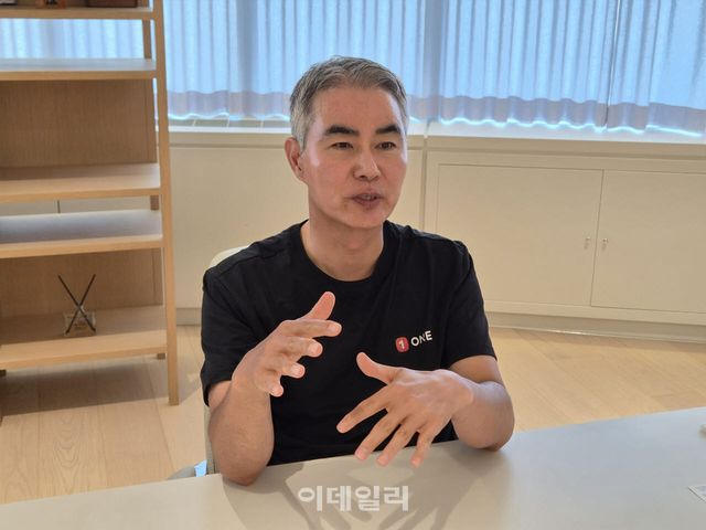 장현국 넥써쓰 대표가 지난달 30일 경기 성남시 넥써쓰 본사에서 이데일리와 인터뷰를 진행하고 있다.(사진=안유리 기자)