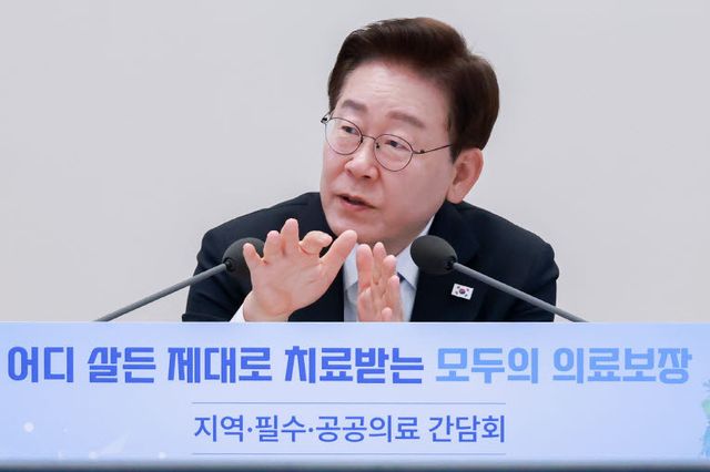 이재명 대통령이 22일 청와대에서 열린 지역·필수·공공의료 간담회에서 발언하고 있다.(사진=연합뉴스)