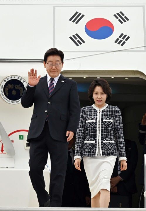 이재명 대통령 내외가 29일(현지시간) 칠레에 도착했다. (사진=연합뉴스)