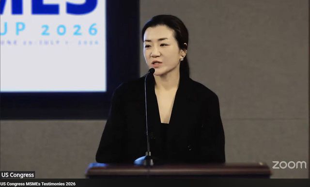 조현민 한진 사장이 미국 워싱턴DC 세계적 학술행사에서 기조연설을 하고 있다. (사진=한진)