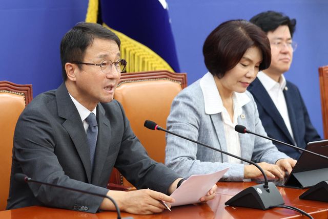 한병도 더불어민주당 당대표 직무대행 겸 원내대표(사진 = 이데일리DB)