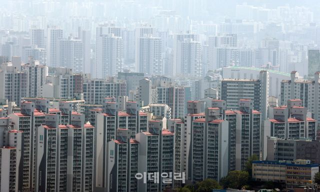 서울 남산에서 바라본 도심. (사진=이데일리 방인권 기자)