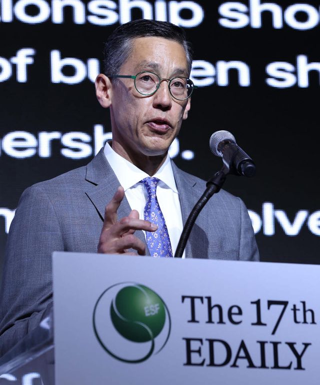 [Edaily Reporter Jin-hwan Noh] The 17th Edaily Strategy Forum was held on the 17th at The Shilla Seoul in Jung-gu, Seoul, under the theme 