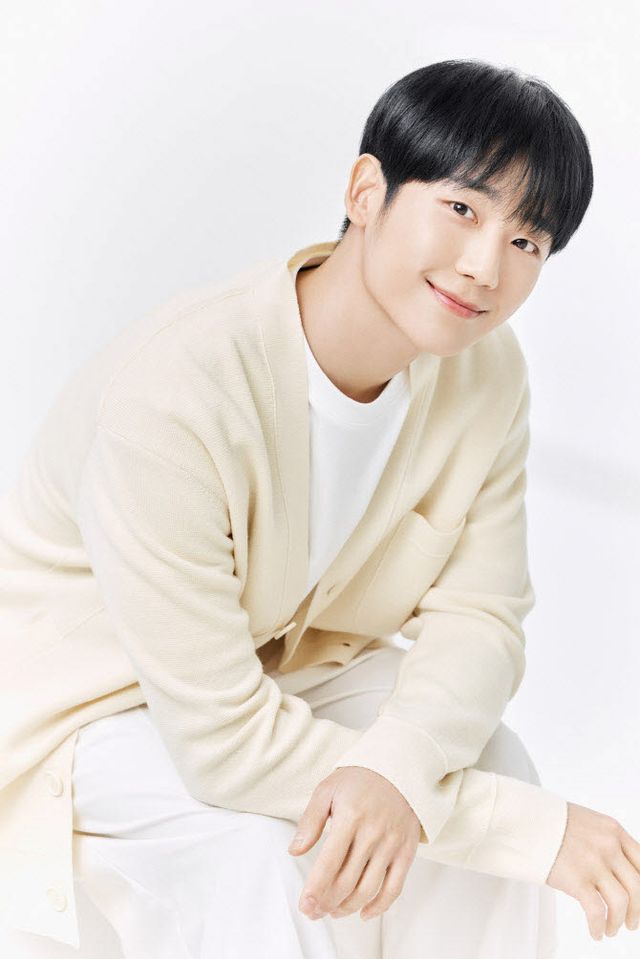 정해인
