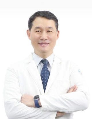 [전문의 칼럼] 예뻐지려는 시술도 아프지 않게 안전하게 받으려면?