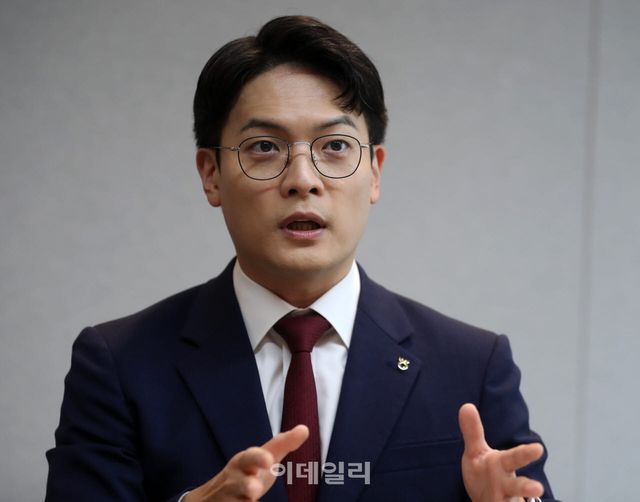 백찬규 NH투자증권 자산관리컨설팅 센터장이 14일 서울 여의도 NH투자증권 사옥에서 이데일리와 만나 하반기 증시 전망에 대해 설명하고 있다. [사진=이데일리 김태형 기자]