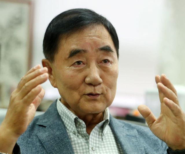 유용종 한국호텔업협회장이 “성수기 가격 상승과 예약 조건을 어기는 부당 영업은 구분해야 한다”며 “바가지 여부는 가격보다 예약 조건 준수 여부를 봐야 한다”고 강조했다.(사진=이데일리 김태형 기자)