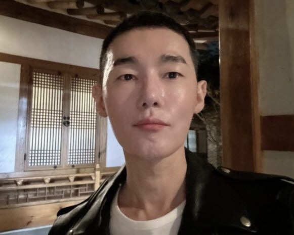 사진=허지웅 인스타그램