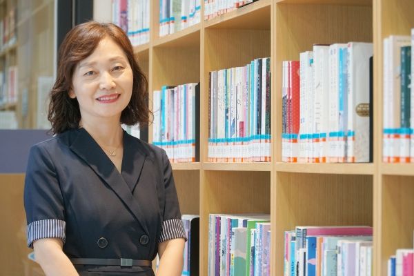 양주시 옥정호수도서관 홍승주 관장. [사진=안경선 PD]