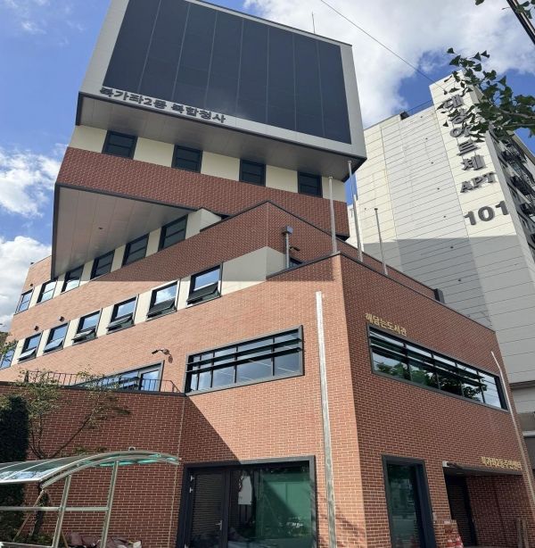 북가좌2동청사 2~3층에 개관한 해담는도서관(사진=서대문구 제공)