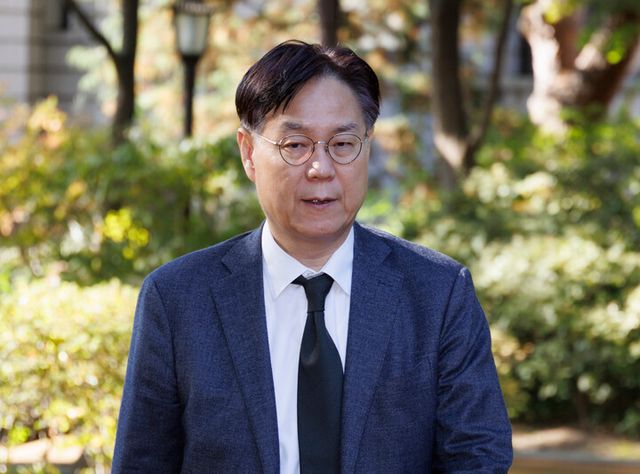 지난달 29일 오전 서울 종로구 삼청동 총리 공관에서 열린 고위 당·정·대 협의회에 입장하고 있는 이관섭 정책실장(당시 국정기획수석) [사진=연합뉴스]