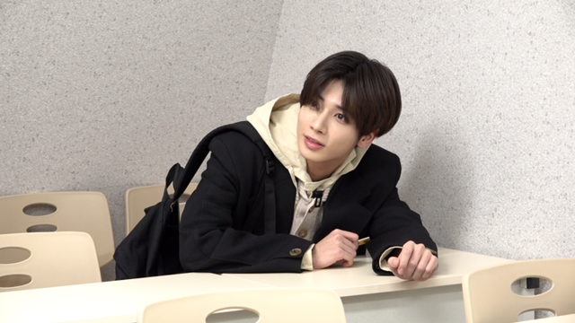 투모로우바이투게더 태현이 출현하는 웹예능 학원전생 이미지. [사진=SK브로드밴드]