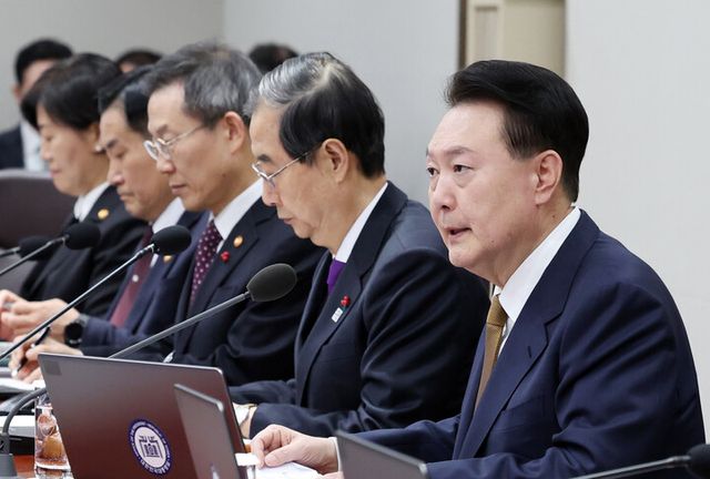 9일 대통령실 청사에서 열린 국무회의에서 윤석열 대통령이 모두 발언을 하고 있다. [사진=연합뉴스]