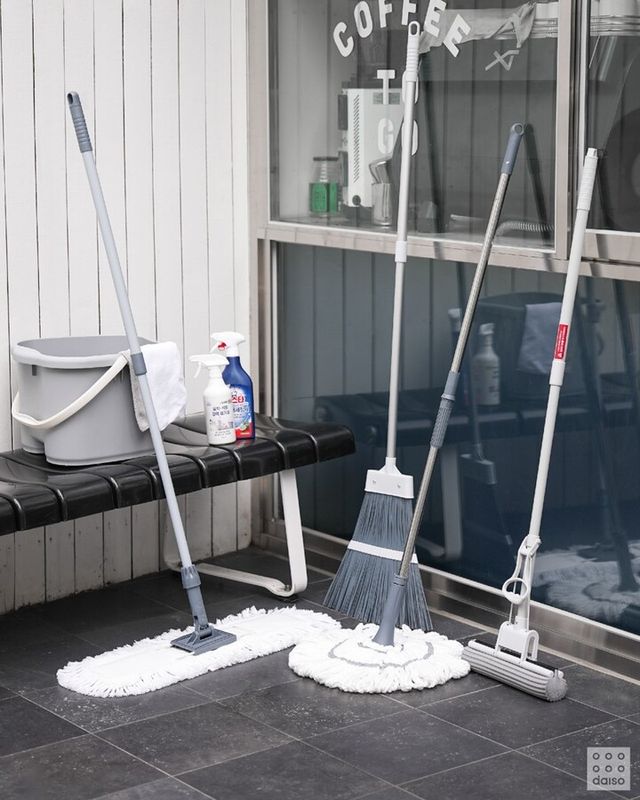 아성다이소 ‘사업장용 청소용품 기획전’. [사진=아성다이소]