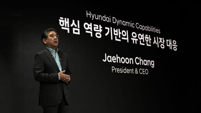 현대자동차 대표이사 장재훈 사장이 28일 2024 현대차 CEO 인베스터데이에서 발표하는 모습. [사진=현대차]