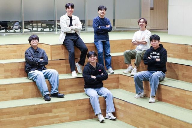 이번 논문 집필에 참여한 LG유플러스 구성원들. [사진=LG유플러스]