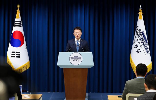 김남준 대통령실 대변인이 23일 서울 용산 대통령실에서 이날 열린 수석보좌관회의 관련 브리핑을 하고 있다. [사진=연합뉴스]