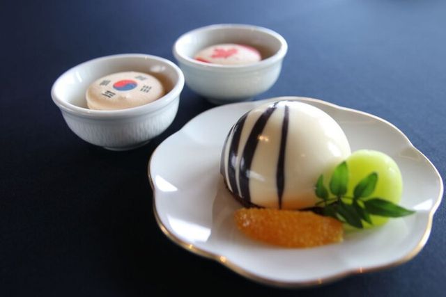 이재명 대통령과 마크 카니 캐나다 총리 오찬 회담에 제공된 디저트 메뉴 [사진=대통령실]