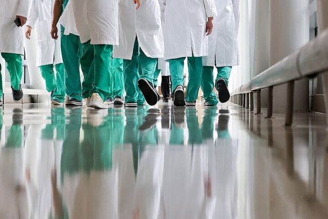 지난해 의료 행위와 무관한 범죄로 면허가 취소된 의료인이 10명에 달하는 것으로 나타났다. [사진=연합뉴스]