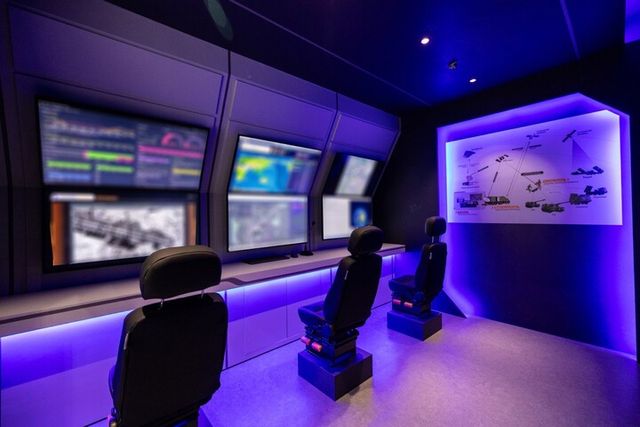 한회시스템이 구현한 AI 위성 영상분석을 위한 이동형 지상국. [사진=한화시스템]