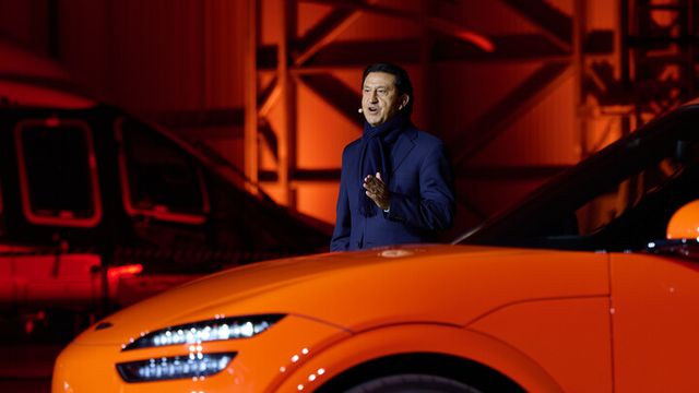 20일(현지시간)&nbsp;프랑스&nbsp;폴&nbsp;리카르&nbsp;서킷에서&nbsp;열린&nbsp;'마그마&nbsp;월드&nbsp;프리미어'&nbsp;행사에서&nbsp;현대차&nbsp;대표이사&nbsp;호세&nbsp;무뇨스&nbsp;사장이&nbsp;발표하는&nbsp;모습. [사진=제네시스]