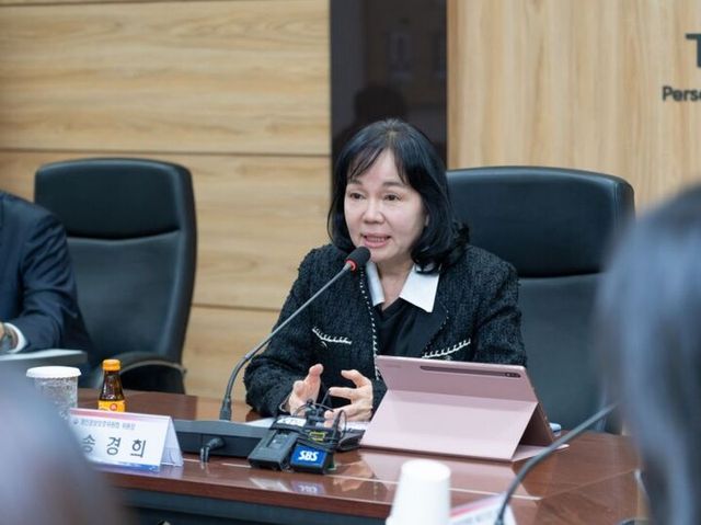 송경희 개인정보보호위원회 위원장이 지난 5일 서울 종로구 정부서울청사에서 열린 기자간담회에서 발언하고 있다. [사진=개인정보위]