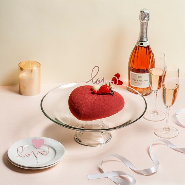 롤링힐스 호텔 더 라운지 ‘하트 케이크’. [사진=해비치 호텔앤드리조트]