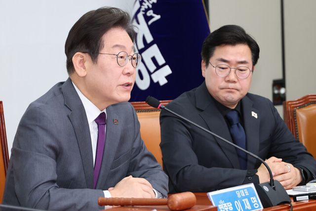 더불어민주당 이재명 대표가 21일 서울 여의도 국회에서 열린 최고위원회의에서 발언하고 있다. 2025.3.21