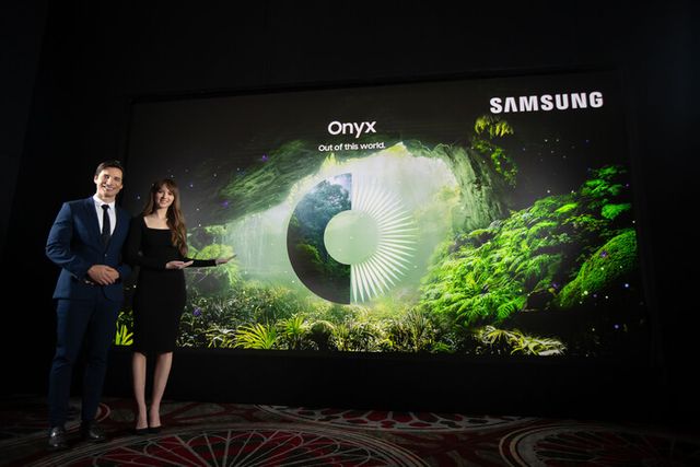 삼성전자 모델이&nbsp;미국 라스베이거스에서 열리는 세계 최대 영화 산업 박람회 '시네마콘(CinemaCon) 2025'에서 시네마 LED 스크린 '오닉스(Onyx)' 신제품을 소개하고 있다. [사진=삼성전자]
