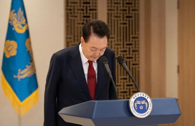 윤석열 전 대통령이 지난해 12월 12일 국민께 드리는 말씀을 전하고 있다. [사진=대통령실]