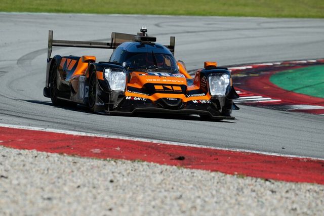 6일(현지시간) 2025시즌 유러피언 르망 시리즈에 참가한 제네시스 마그마 레이싱팀의 차량 모습. [사진=제네시스]