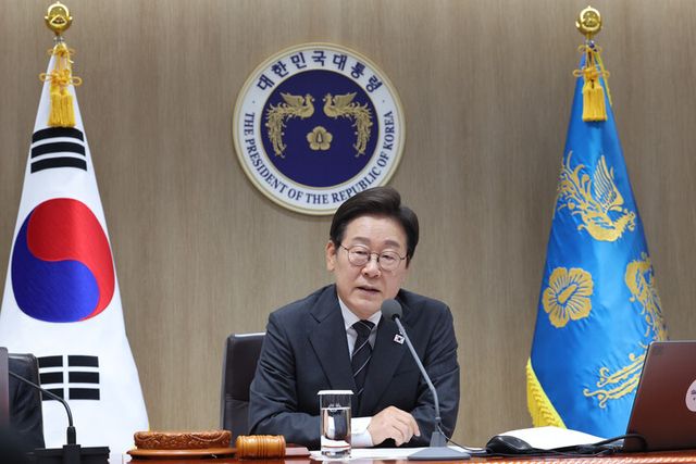 이재명 대통령이 19일 용산 대통령실에서 열린 국무회의에서 발언하고 있다. [사진=연합뉴스]