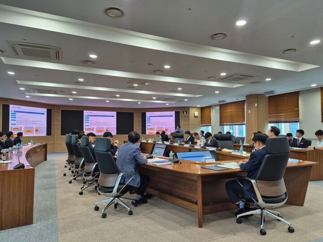 지난달 28일&nbsp;한국남동발전 경남 본사에서 R&D 전략기획 컨퍼런스를 개최했다.&nbsp;[사진=한국남동발전]