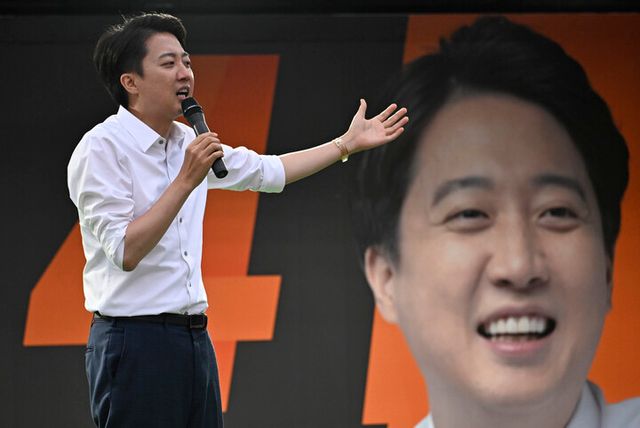 이준석 개혁신당 대선 후보가 2일 대구 수성구 수성못 상화동산에서 마지막 유세하고 있다. [사진=연합뉴스]