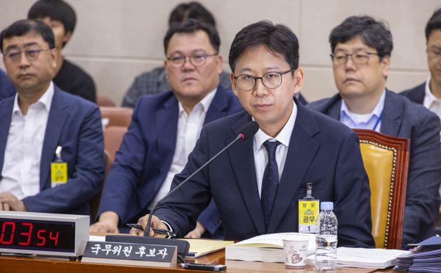 배경훈 과학기술정보통신부 장관 후보자가 지난 14일 국회 과학기술정보방송통신위 인사청문회에 출석해 의원 질의에 답변하고 있다. [사진=연합뉴스]