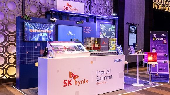 SK하이닉스 '2025 인텔 AI 서밋' 부스. [사진=SK하이닉스]