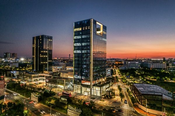 [사진=형지엘리트]