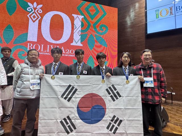 한국 대표단의 기념 촬영 [사진=과학기술정보통신부]