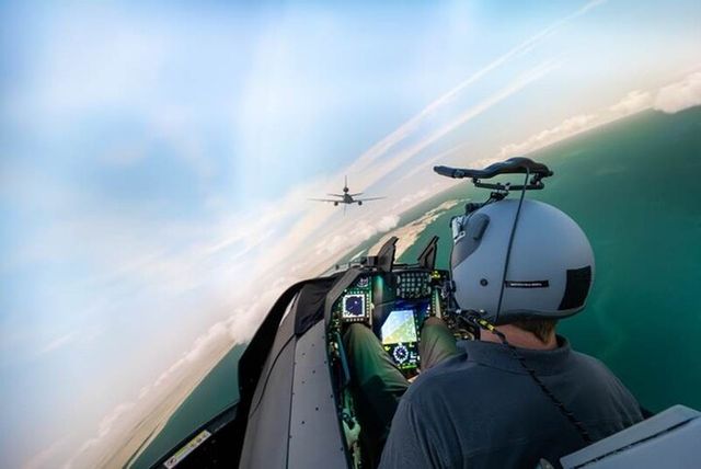 록히드마틴이&nbsp;공군의&nbsp;F-16&nbsp;블록52&nbsp;비행&nbsp;시뮬레이터를&nbsp;업그레이드된&nbsp;F-16&nbsp;바이퍼 사양의&nbsp;첨단&nbsp;성능에&nbsp;맞춰&nbsp;개선하는&nbsp;계약을&nbsp;17일 체결했다. [사진=록히드마틴]