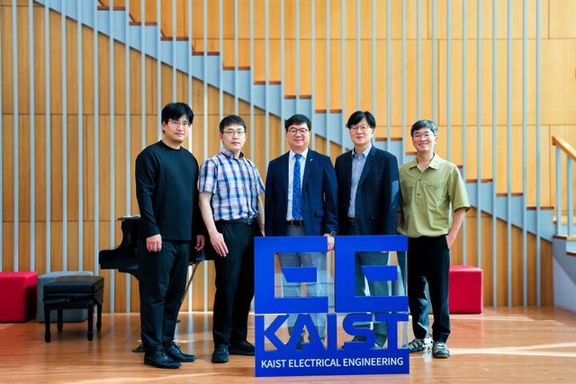 최신현, 윤영규, 최성율, 유승협, 김경민 KAIST 교수. [사진=KAIST]