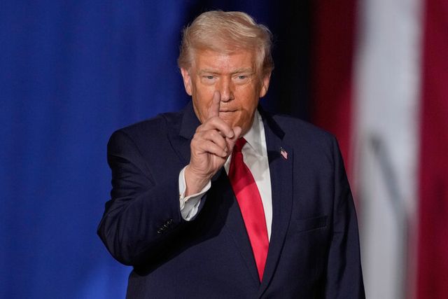 도널드 트럼프 대통령이 2026년 1월 27일 화요일, 아이오와주 클라이브에서 열린 집회에서 경제에 대해 연설하기 위해 도착하고 있다.[사진=연합뉴스]